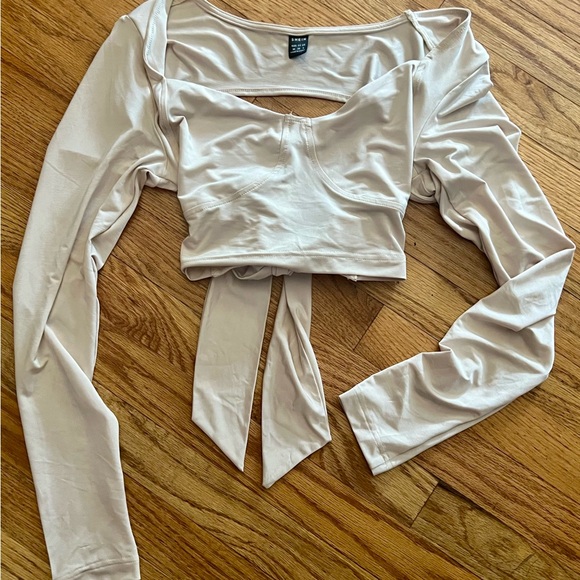 NWOT Crop Top - Picture 3 of 4